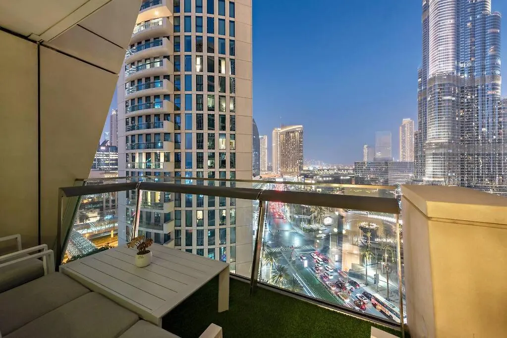 First Class 2Br Burj Khalifa View Дубай 0*,
