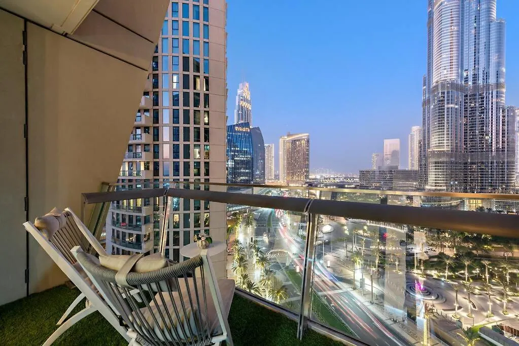 First Class 2Br Burj Khalifa View Дубай 0*,